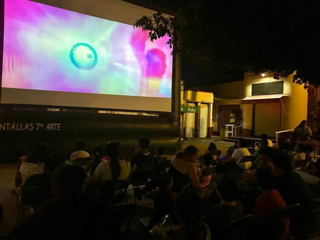 Cine en Tu Comunidad 25 de Julio 5