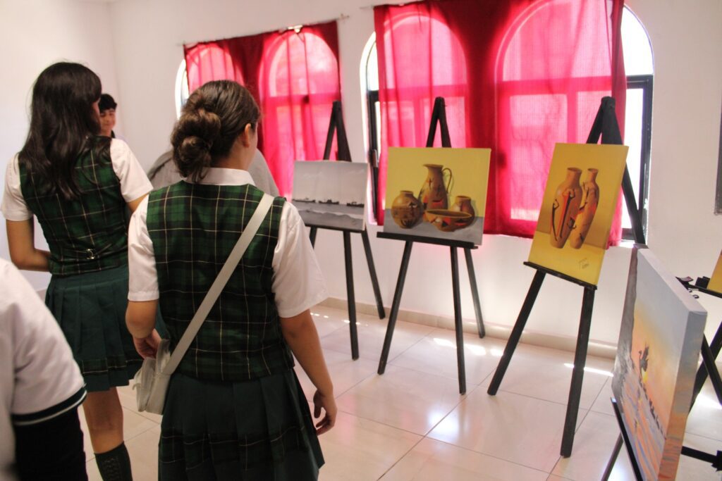 Exposición en Homenaje a Juany Lomelí