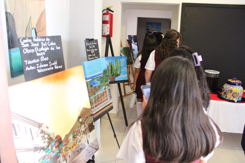 Exposición en Homenaje a Juany Lomelí