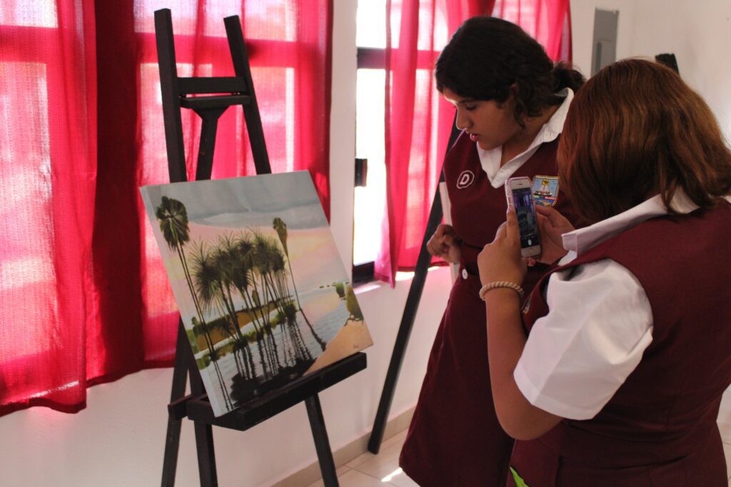 Exposición en Homenaje a Juany Lomelí